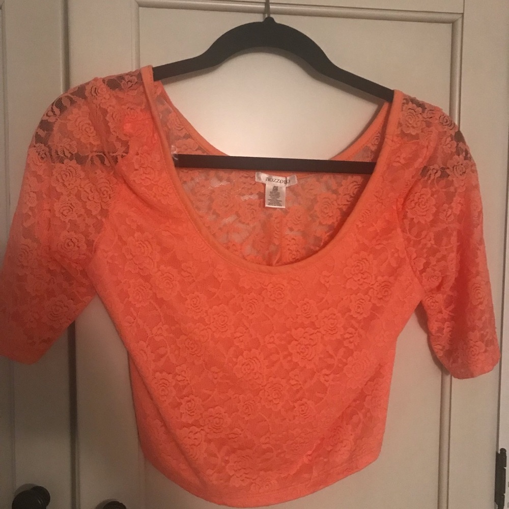 Coral lace 3/4 sleeve crop shirt